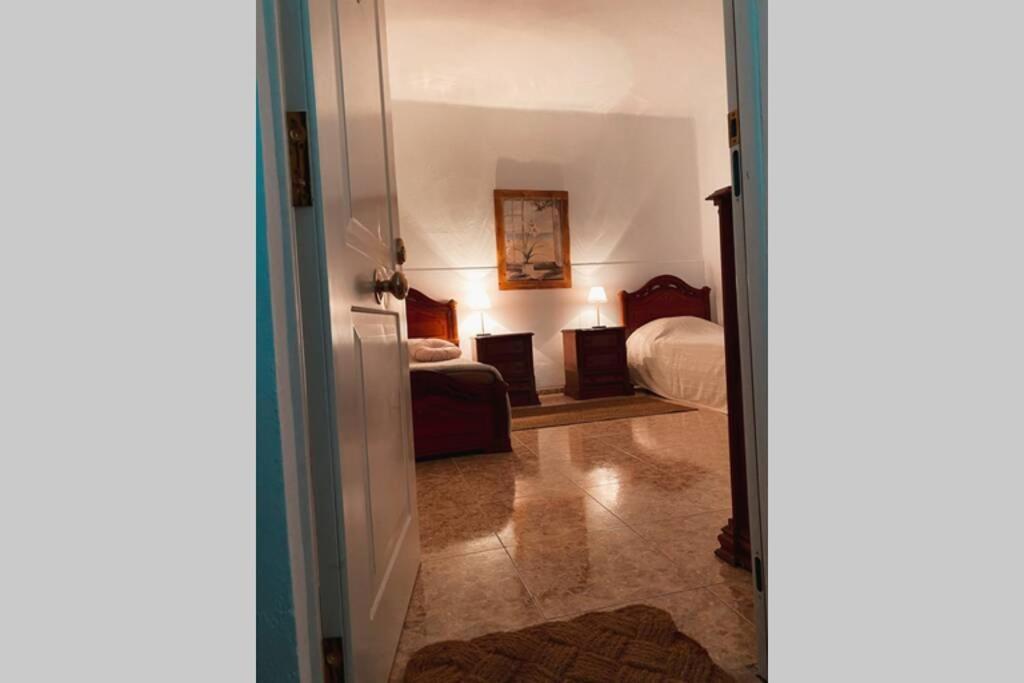 Large 90M2 Canary Apartment, Nice View, Location ! Пуэрто-де-Сантьяго Экстерьер фото